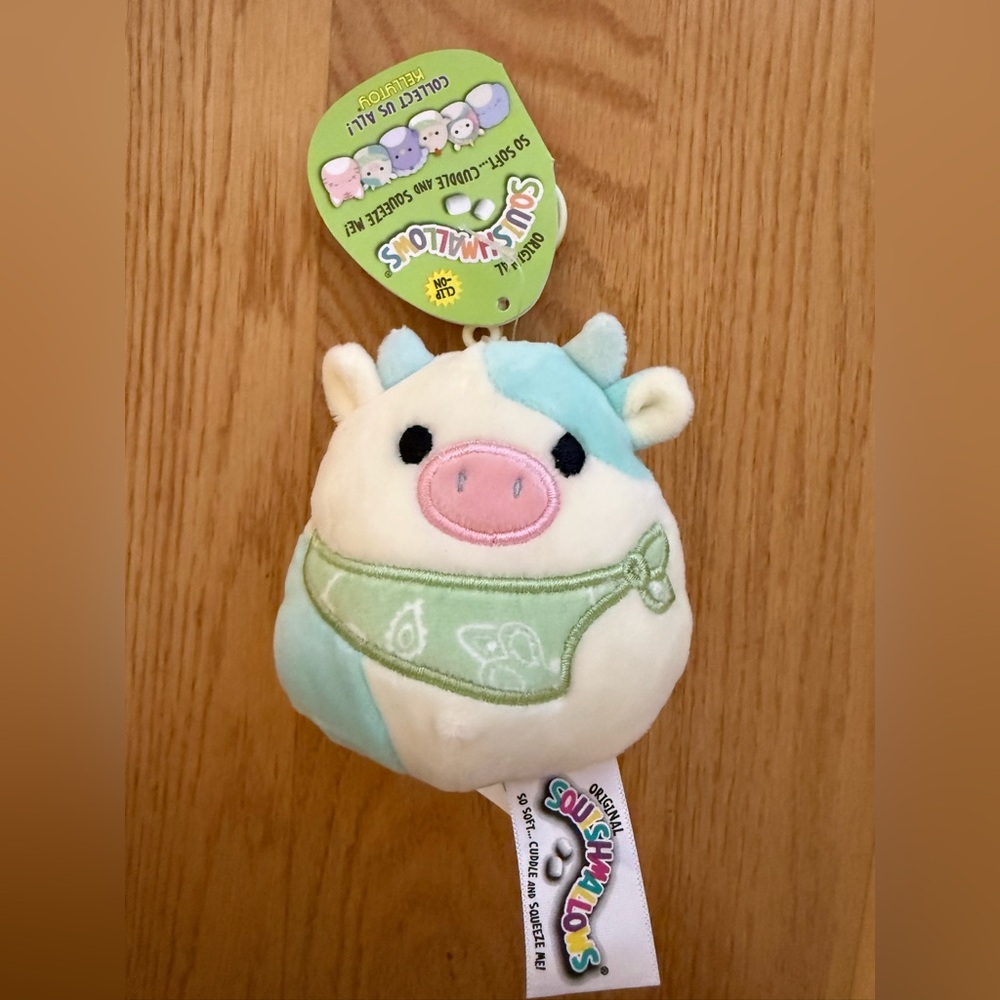 3.5" Belana Cow Green Bandana NWT Clip 2021 USA Exclusive Squishmallow HTF